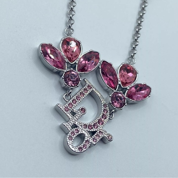 Dior Elegant Pink Crystal Necklace - Picture 5 of 13